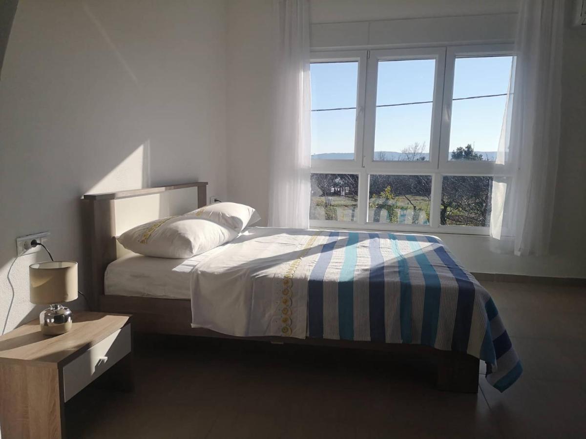 Sun Apartments Kastela Bagian luar foto