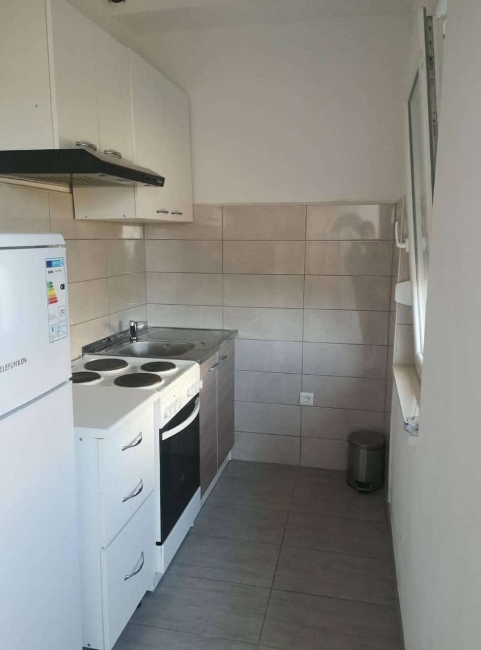 Sun Apartments Kastela Bagian luar foto